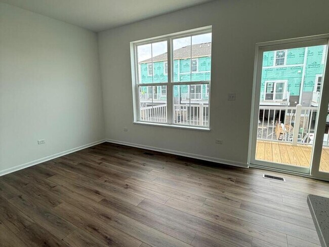 Building Photo - 14934 Dyer Ln