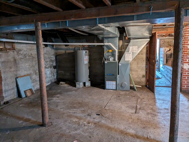 Building Photo - 5028 Eastside Hwy