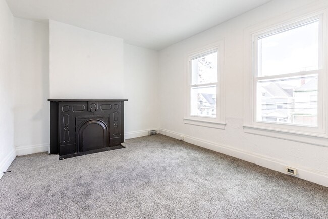 Building Photo - 95 Beltzhoover Ave