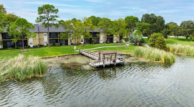 Building Photo - 10155 Sailwinds Blvd S