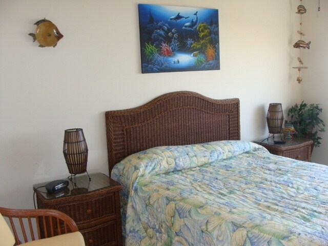 Building Photo - Oceanfront Pet-friendly Winter Rental! Available Now through April 30, 2026.