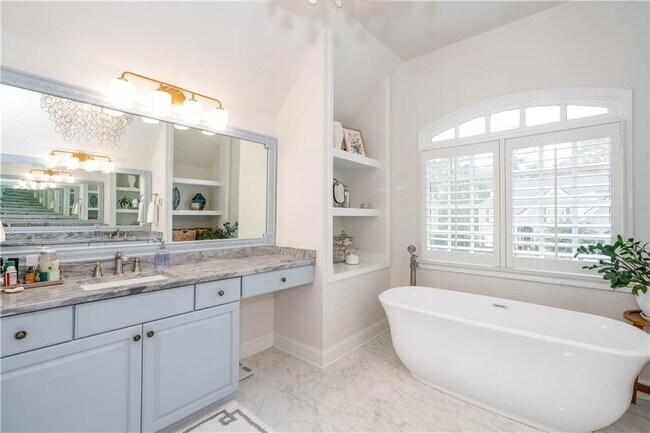 Building Photo - 2153 Whitekirk St NW