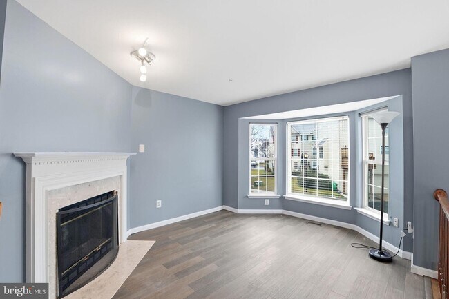 Building Photo - 13815 Churchville Dr