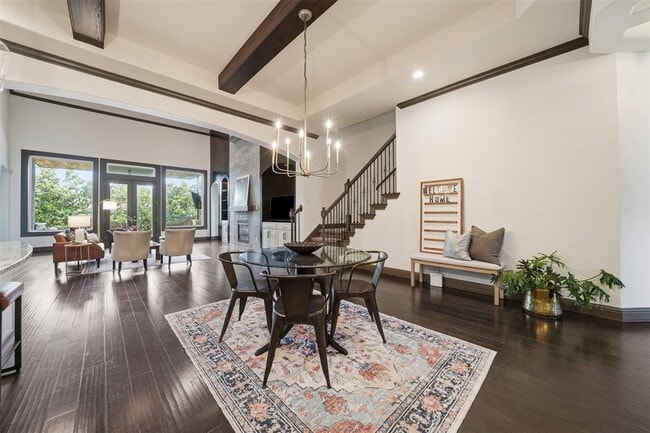 Building Photo - 8729 Vantage Point Dr