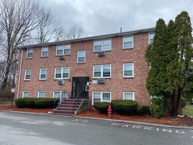 Building Photo - 50 Danbury Dr