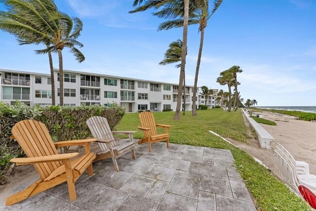 Building Photo - 1041 Hillsboro Mile