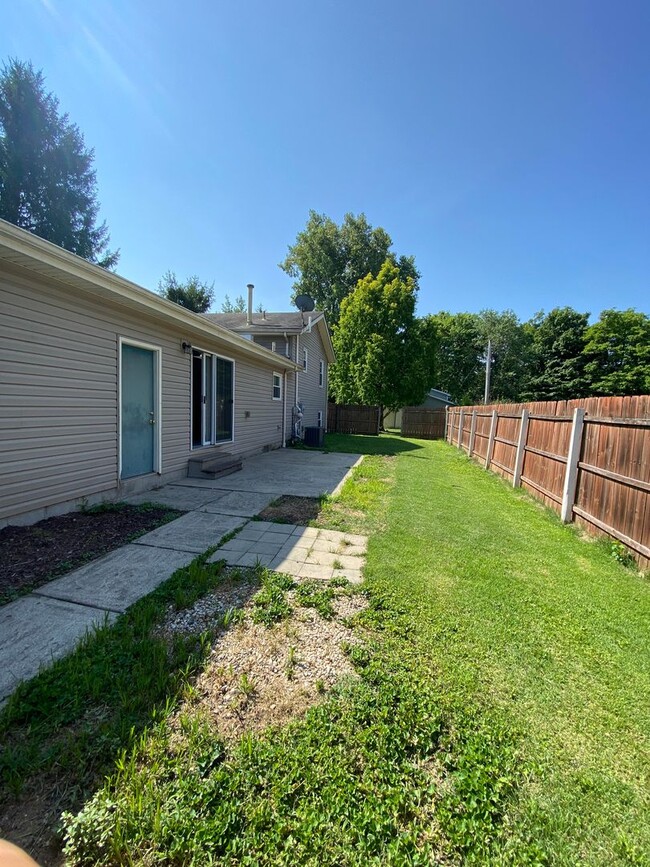 Building Photo - 4471 Ambridge Ln