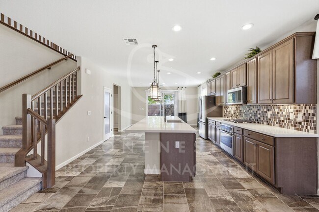 Building Photo - 4 bedroom, 3 bathroom - 2473 square feet; Twelve Bridges