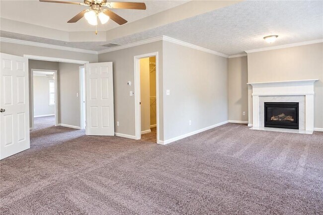 Building Photo - 190 Wilhelmina Dr