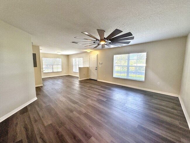 Building Photo - 5406 Fieldstone Dr