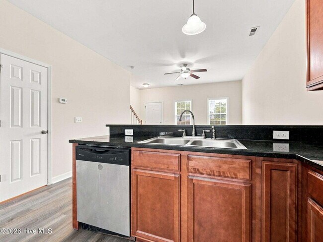 Building Photo - 312 Burley Dr