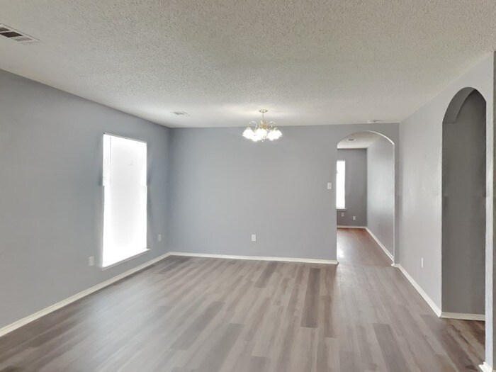 Building Photo - 12832 Dove Field Ln