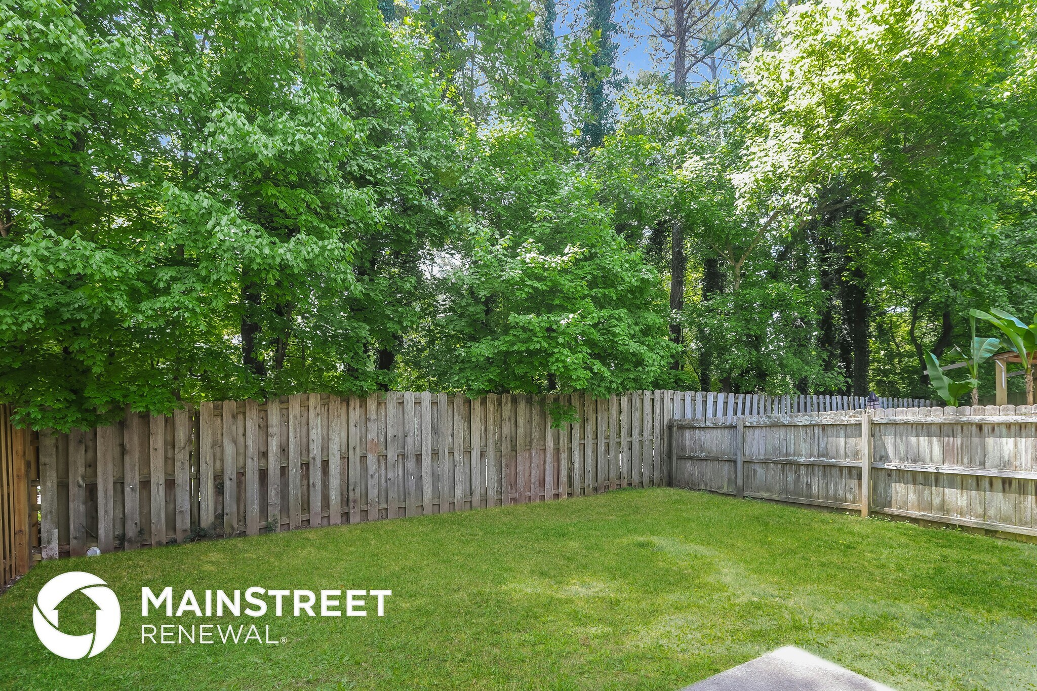 Building Photo - 3020 Linden Dr