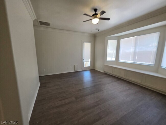 Building Photo - 9338 Wilderness Glen Ave