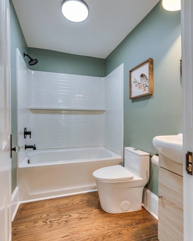 Building Photo - 237 Randolph St