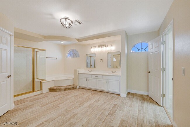 Building Photo - 432 Staghorn Pass Ave