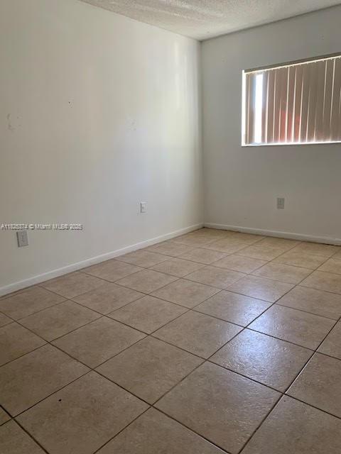 Building Photo - 7421 SW 152nd Ave