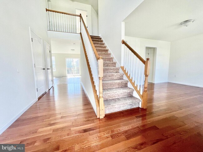 Primary Photo - 253 S Marshview Terrace