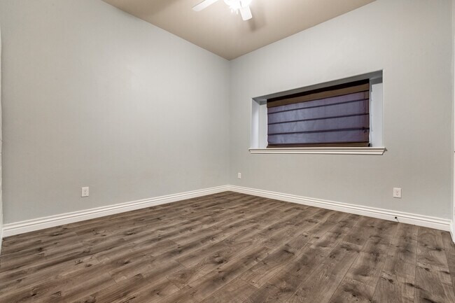 Building Photo - 2304 NW 156th St