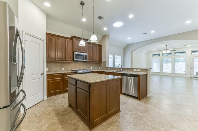 Building Photo - 248 Clementine Ct
