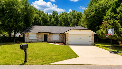 Building Photo - 1248 Jefferyscot Dr