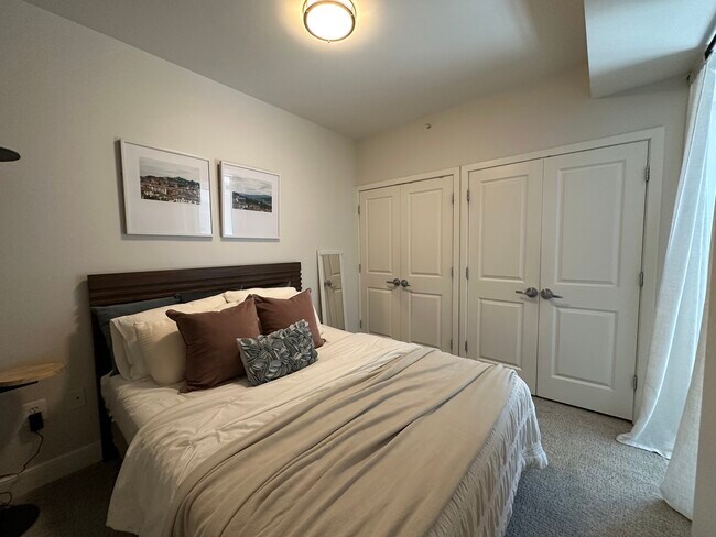 Building Photo - 4101 Albemarle St NW