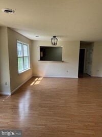 Building Photo - 158 Heather Ln
