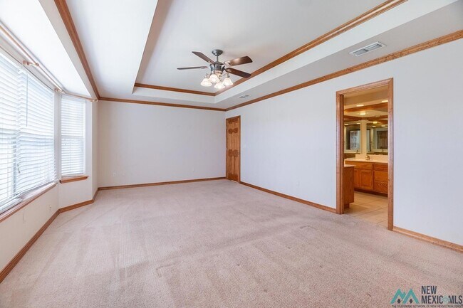 Building Photo - 3905 Springwood Dr