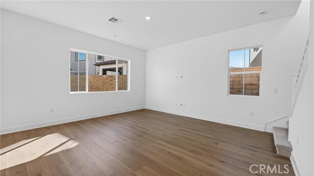 Building Photo - 107 Pansy