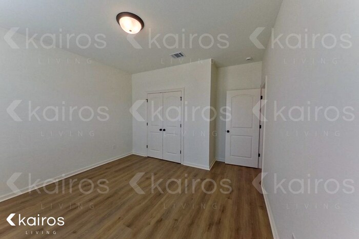 Building Photo - 206 Teddy Ln