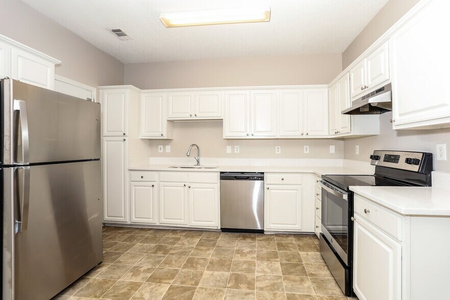 Building Photo - 11392 Michelle Way