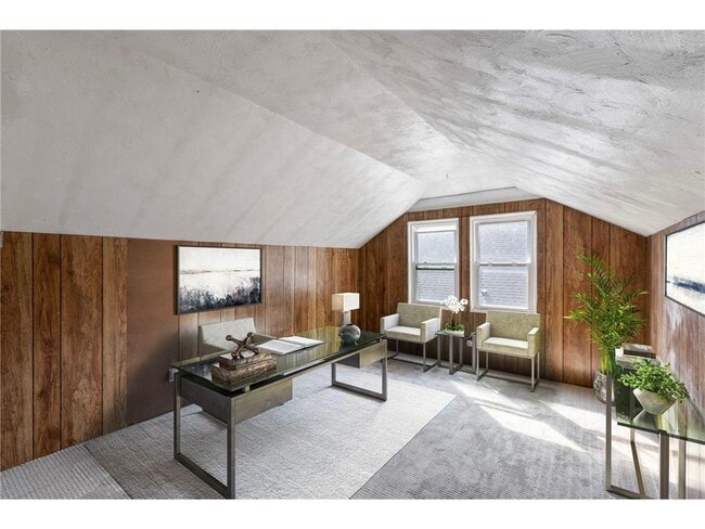 Building Photo - 2500 N Thomas Ave