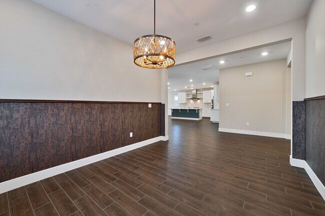 Building Photo - Folsom Ranch Gem – Newer 3BR Single-Story ...