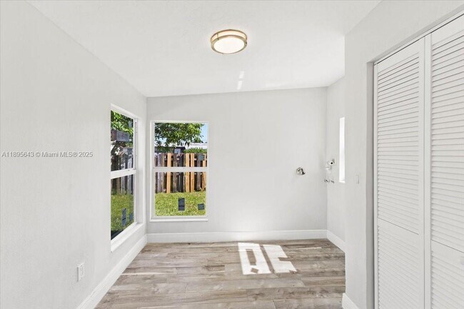 Building Photo - 4131 NW 13th Ave