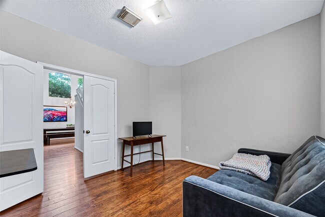 Building Photo - 150 Wisteria Walk Cir