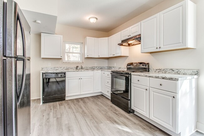 Building Photo - 2 bedroom home in Garfield for Rent!