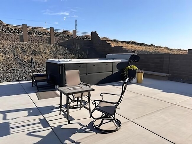 Building Photo - LIVE YOUR BEST LIFE!