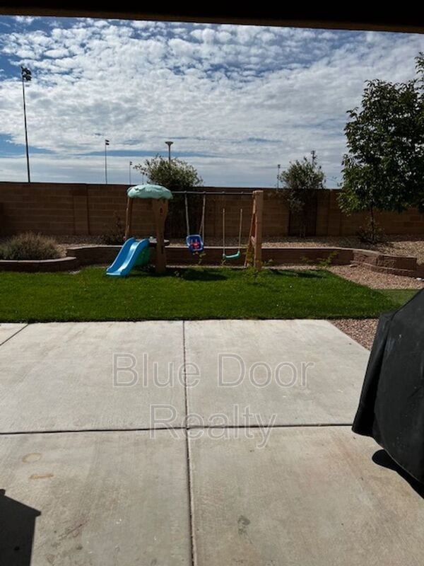 Building Photo - 7312 Valle Cantero Ln NW