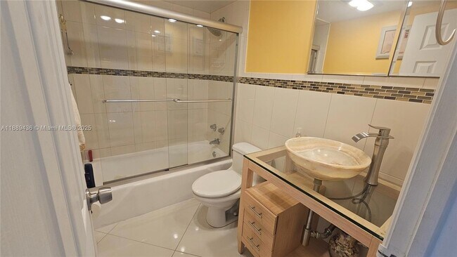 Building Photo - 1980 S Ocean Dr