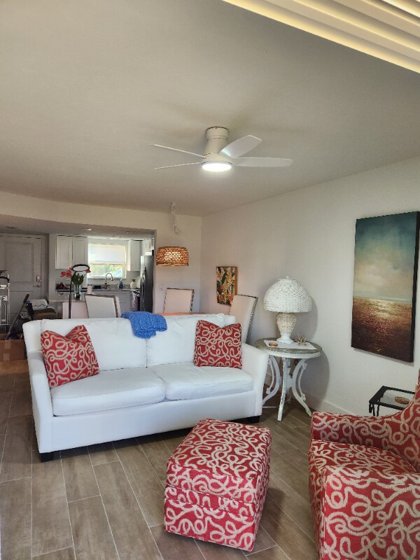 Building Photo - 16881 Davis Rd