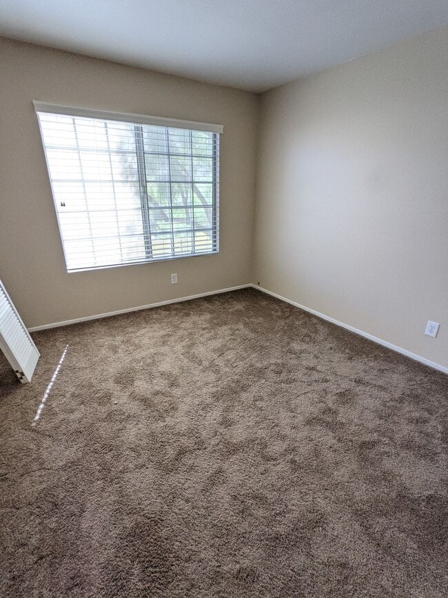 Building Photo - 7613 Sea Wind Dr