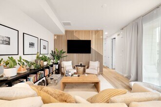 Building Photo - LUX 3BD, 2.5BA Aurora Highlands Townhome with 2-Car Garage