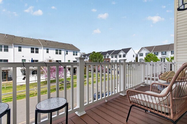 Building Photo - 107 Celebration Blvd