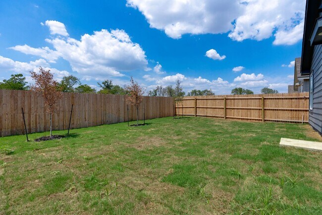 Building Photo - 4210 Artesian Belt