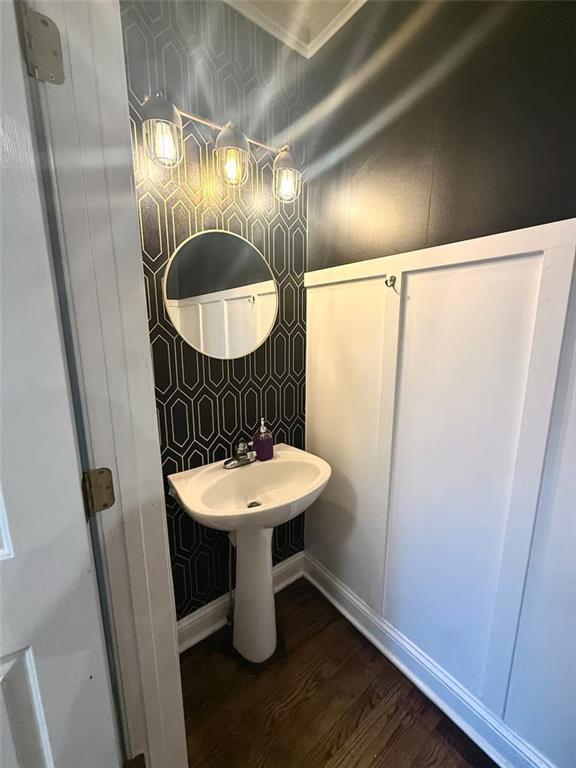 Building Photo - 1032 Lena St NW