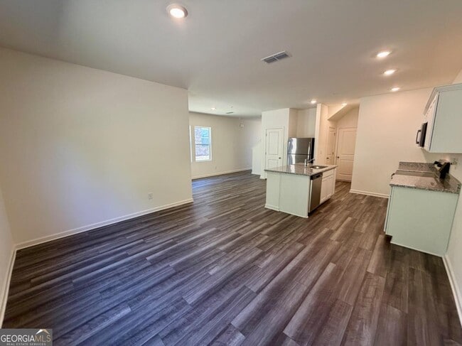 Building Photo - 1232 Fagiolo St