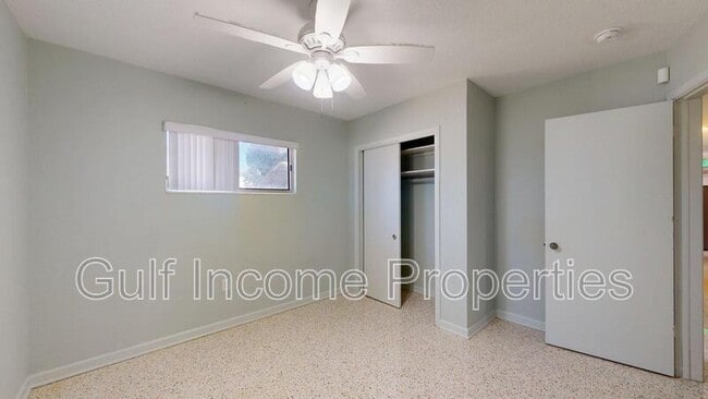 Building Photo - 3111 26th St W