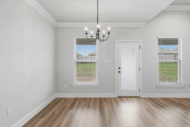 Building Photo - 4630 Jayhawk Dr