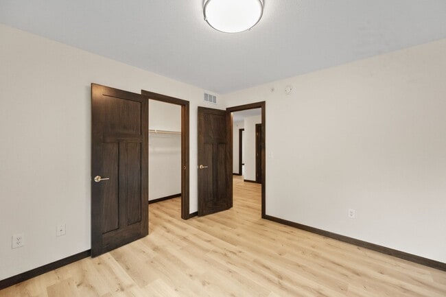 Building Photo - Brand New Townhome in Sartell!