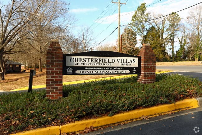 Building Photo - Chesterfield Villas
